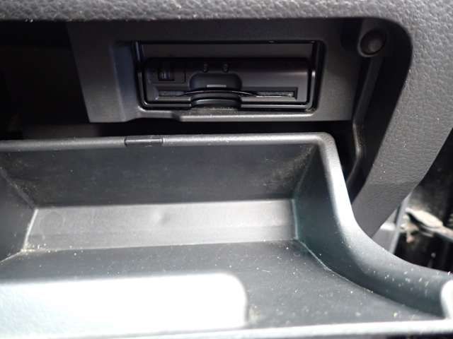 NISSAN SERENA  WG 4WD 2015 Image 31