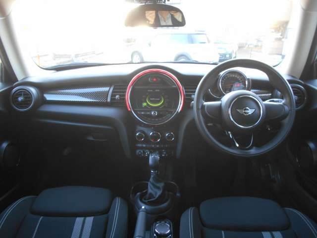 BMW MINI COOPER S 2017 Image 31