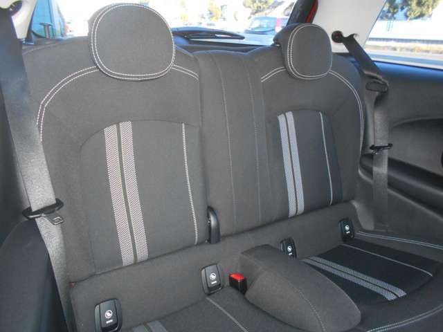 BMW MINI COOPER S 2017 Image 31