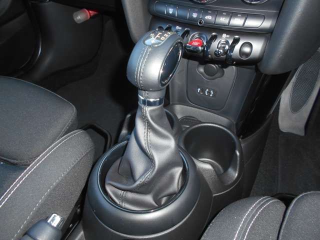 BMW MINI COOPER S 2017 Image 31