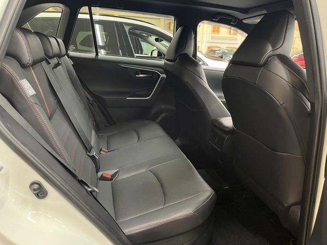 TOYOTA RAV4 PHV 2021 Image 31