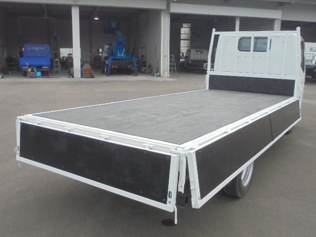 MITSUBISHI CANTER 2013 Image 31