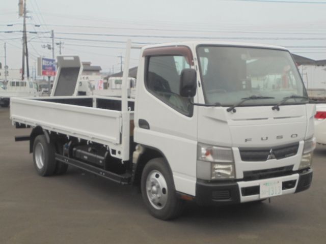 MITSUBISHI CANTER 2013 Image 31