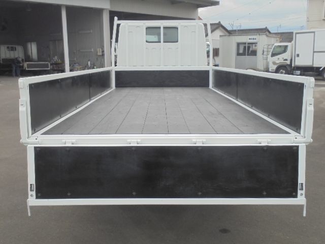 MITSUBISHI CANTER 2013 Image 31