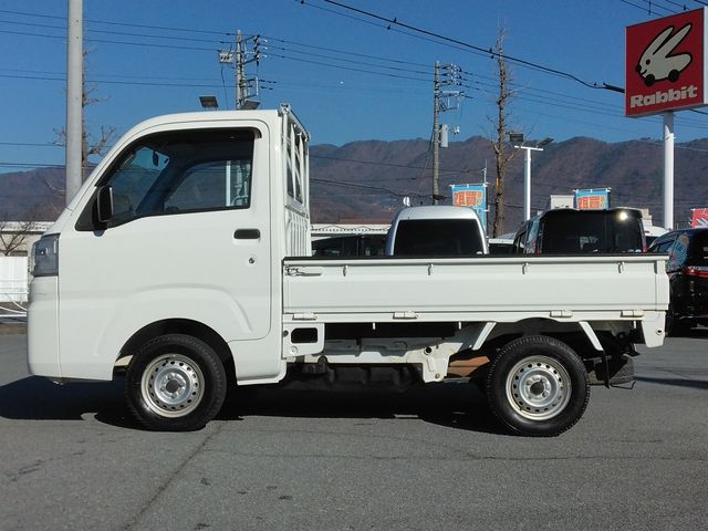 DAIHATSU HIJET TRUCK 4WD 2016 Image 31