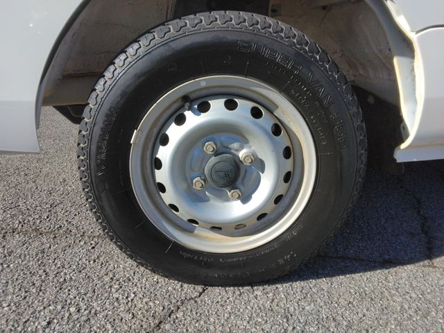 DAIHATSU HIJET TRUCK 4WD 2016 Image 31