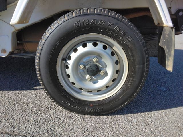 DAIHATSU HIJET TRUCK 4WD 2016 Image 31