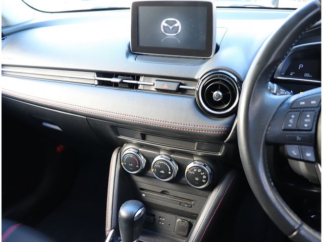 MAZDA DEMIO 2014 Image 31