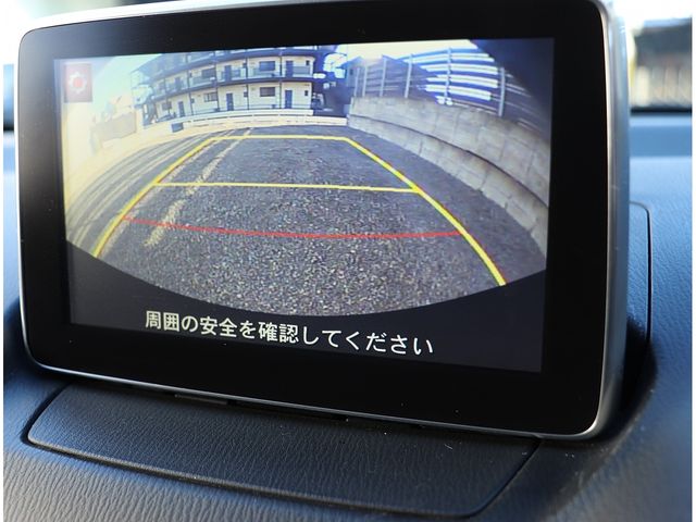 MAZDA DEMIO 2014 Image 31