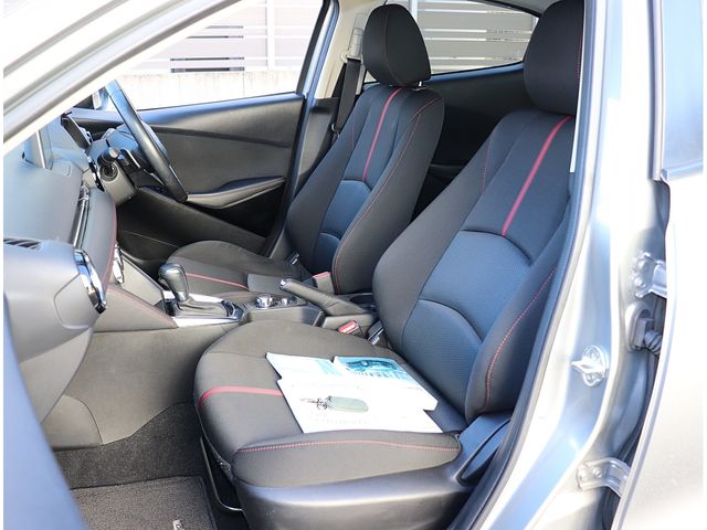 MAZDA DEMIO 2014 Image 31