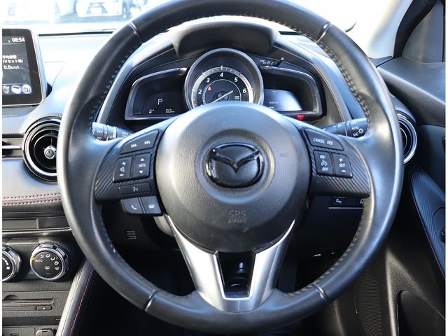 MAZDA DEMIO 2014 Image 31