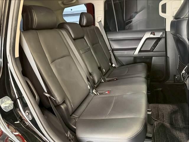 TOYOTA LANDCRUISER PRADO 2023 Image 31