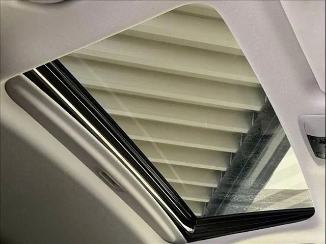 TOYOTA LANDCRUISER PRADO 2023 Image 31