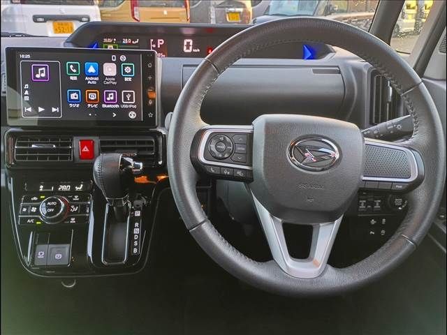 DAIHATSU TANTO CUSTOM 2022 Image 31