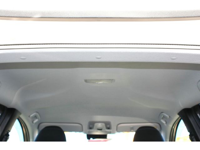 TOYOTA PRIUS 2016 Image 31