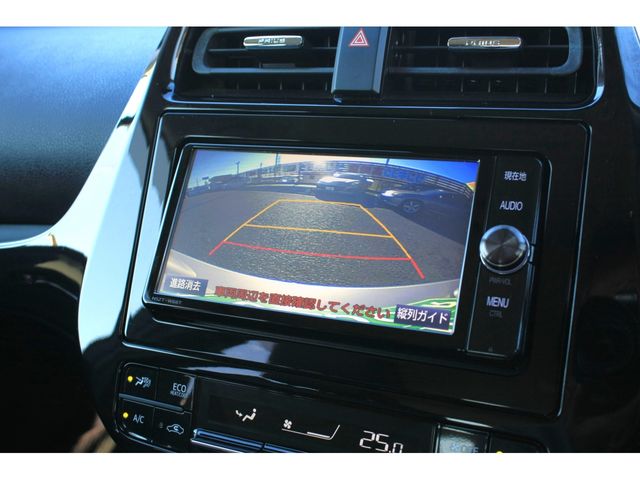 TOYOTA PRIUS 2016 Image 31