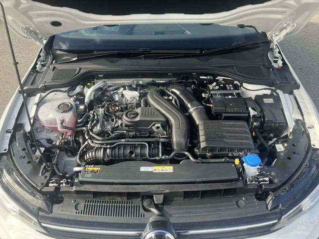 VOLKSWAGEN GOLF VARI 2025 Image 31