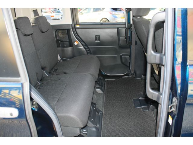 TOYOTA ROOMY 2017 Image 31