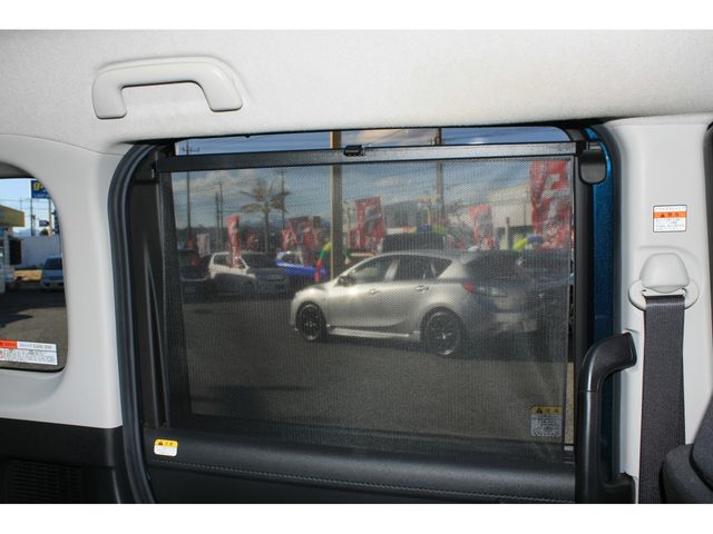 TOYOTA ROOMY 2017 Image 31