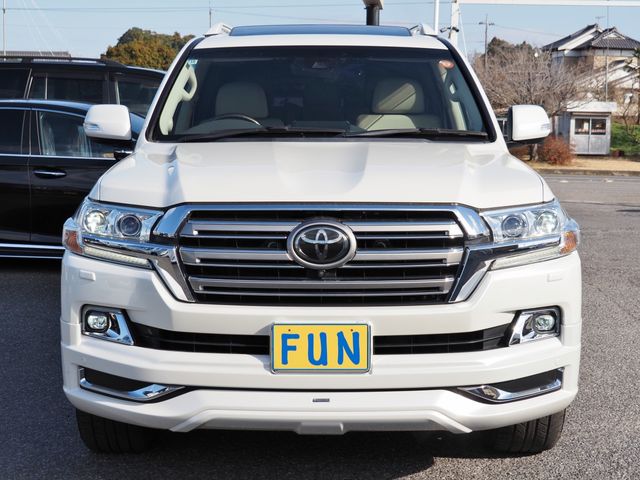 TOYOTA LANDCRUISER WAGON 2018 Image 31