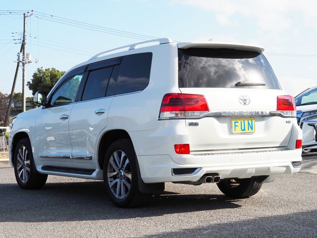 TOYOTA LANDCRUISER WAGON 2018 Image 31