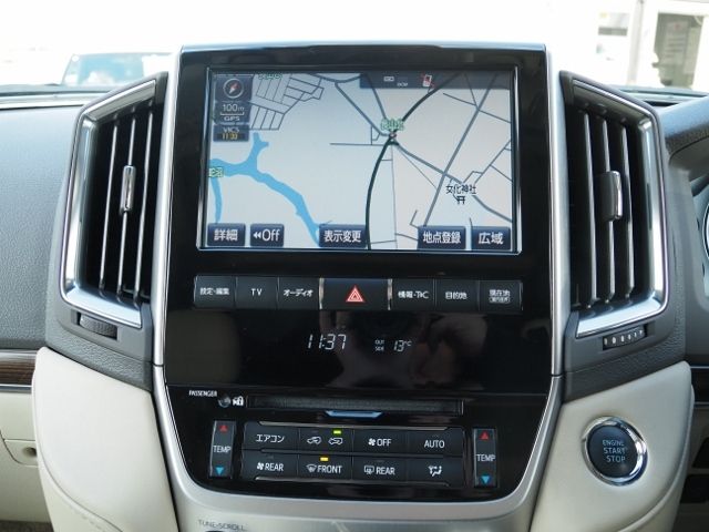 TOYOTA LANDCRUISER WAGON 2018 Image 31