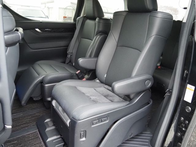 TOYOTA ALPHARD HYBRID 4WD 2021 Image 31