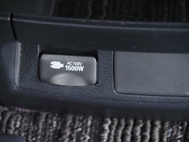 TOYOTA ALPHARD HYBRID 4WD 2021 Image 31