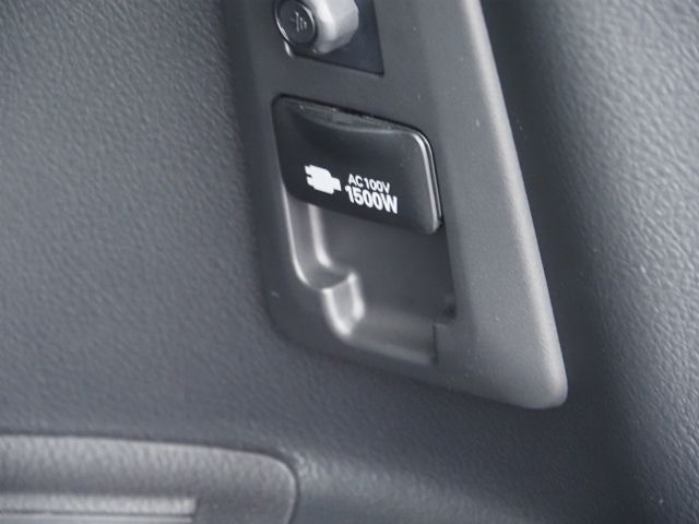 TOYOTA ALPHARD HYBRID 4WD 2021 Image 31