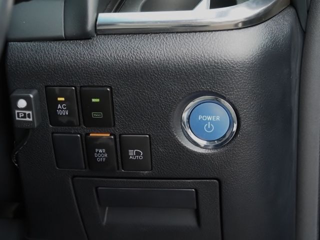 TOYOTA ALPHARD HYBRID 4WD 2021 Image 31