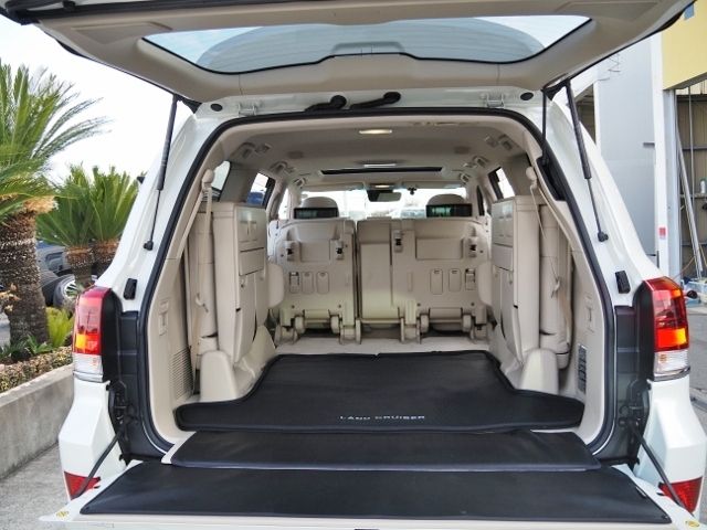 TOYOTA LANDCRUISER WAGON 2020 Image 31