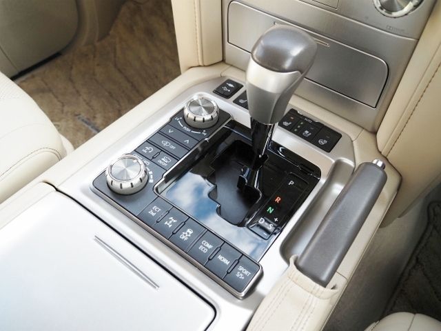 TOYOTA LANDCRUISER WAGON 2020 Image 31