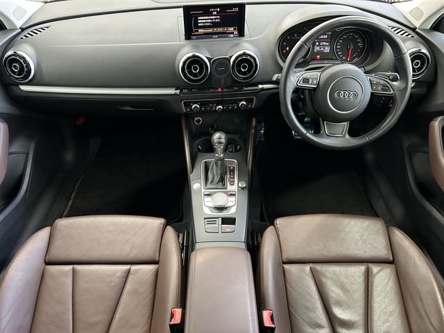 AUDI A3 SEDAN 2014 Image 31