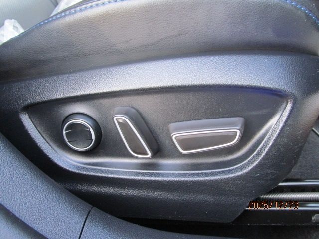 TOYOTA PRIUS 4WD 2016 Image 31