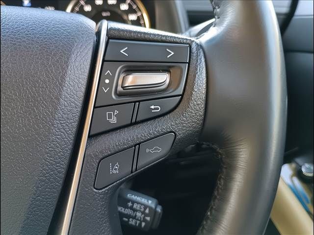 TOYOTA ALPHARD 4WD 2019 Image 31