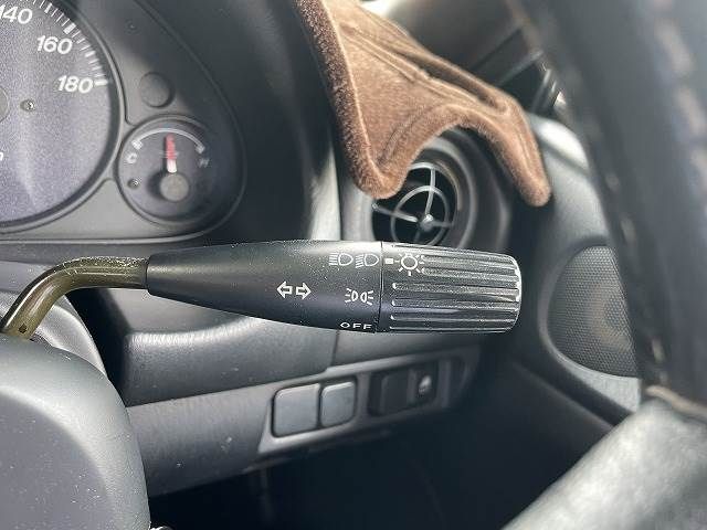 MAZDA ROADSTER 1999 Image 31