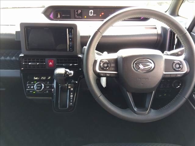 DAIHATSU TANTO CUSTOM 2021 Image 31