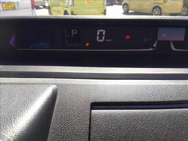 DAIHATSU TANTO CUSTOM 2021 Image 31