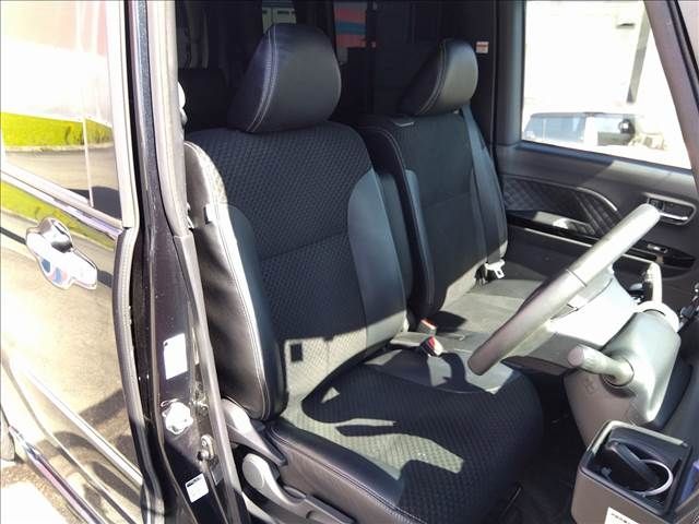 DAIHATSU TANTO CUSTOM 2021 Image 31