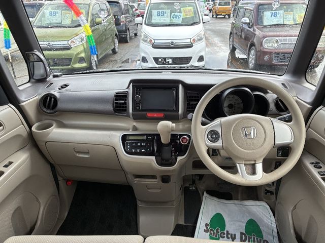 HONDA N BOX 2012 Image 31