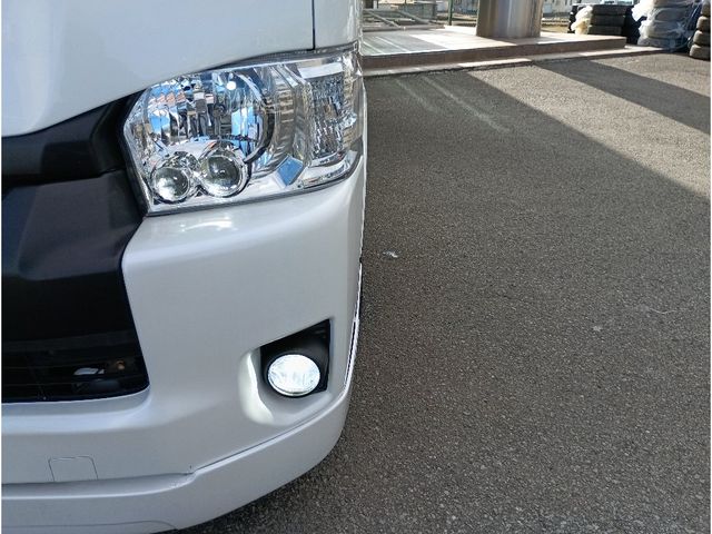 TOYOTA HIACE WAGON 4WD 2012 Image 31