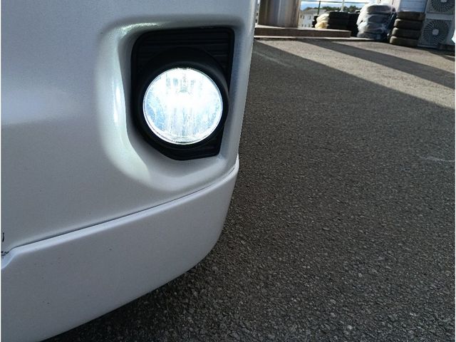 TOYOTA HIACE WAGON 4WD 2012 Image 31