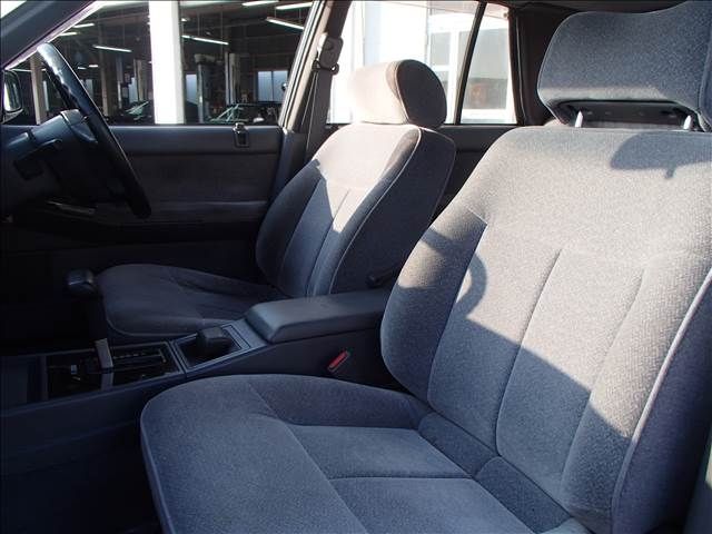 NISSAN GLORIA SEDAN 1994 Image 31