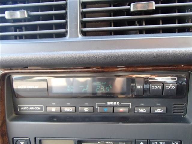 NISSAN GLORIA SEDAN 1994 Image 31