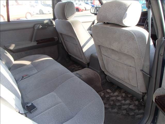 NISSAN GLORIA SEDAN 1994 Image 31