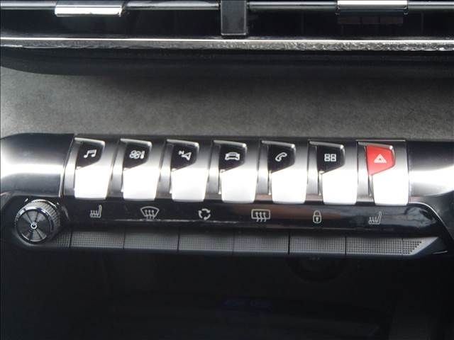 PEUGEOT 3008 2022 Image 31