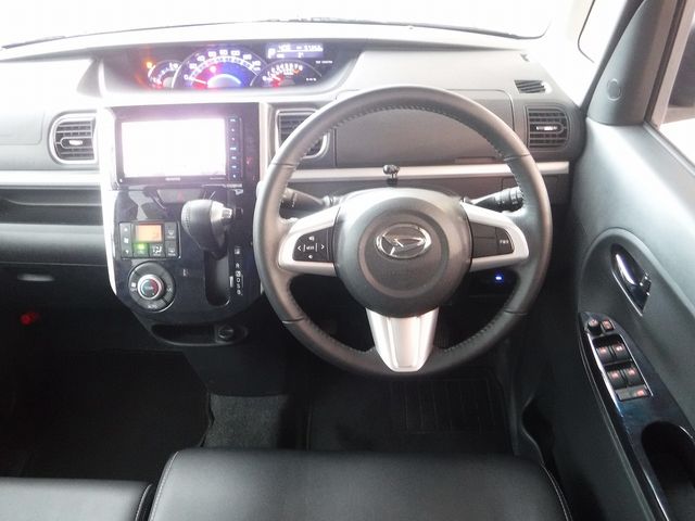 DAIHATSU TANTO CUSTOM 2018 Image 31