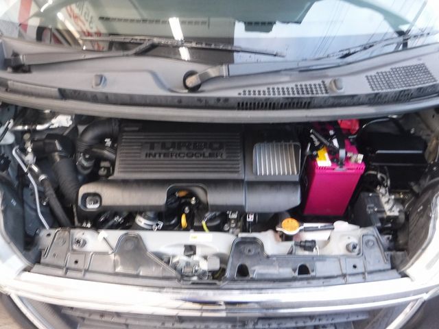 DAIHATSU TANTO CUSTOM 2018 Image 31