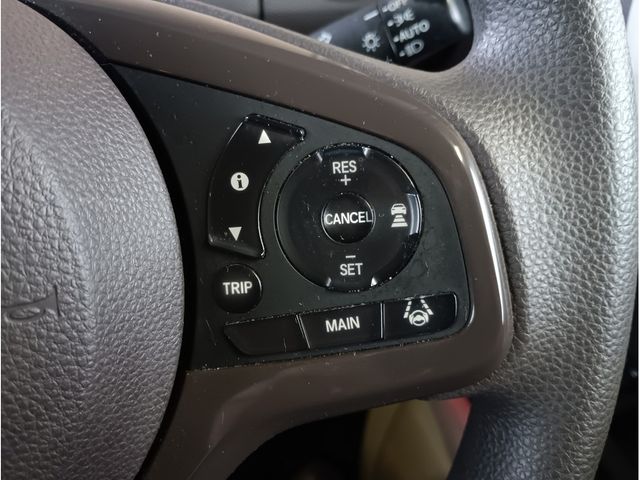 HONDA N BOX 2018 Image 31