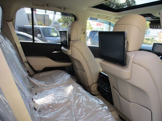 TOYOTA LANDCRUISER WAGON 2024 Image 31